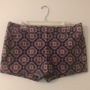J. CREW PATTERNED SHORTS